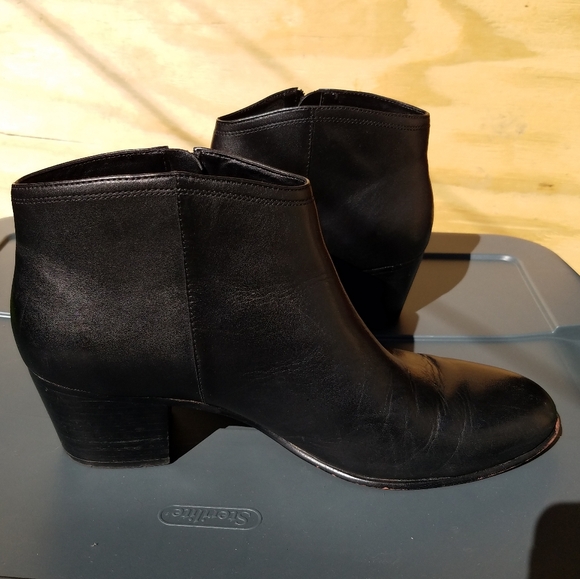 Clarks Maypearl Alice black boots 12 - Picture 3 of 11